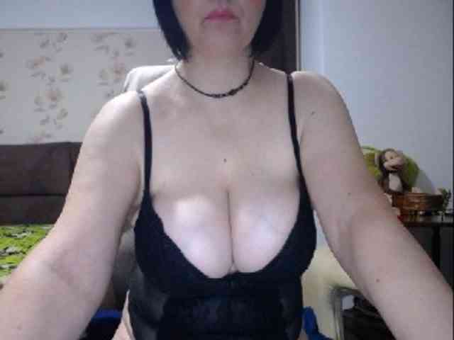 mary-x webcam