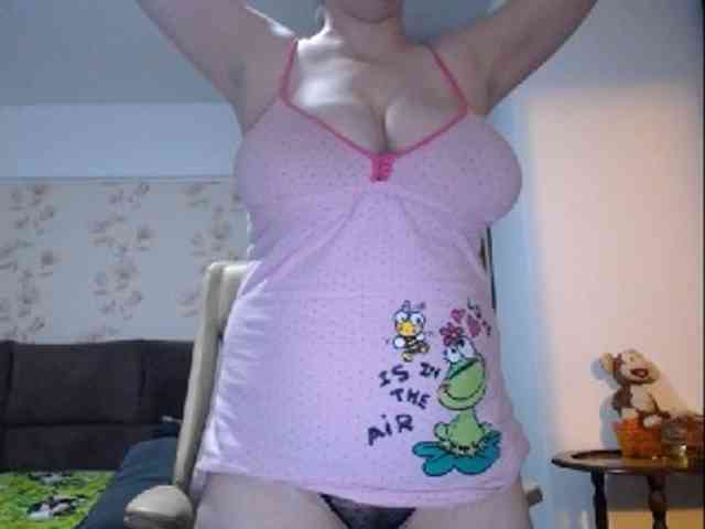 mary-x webcam