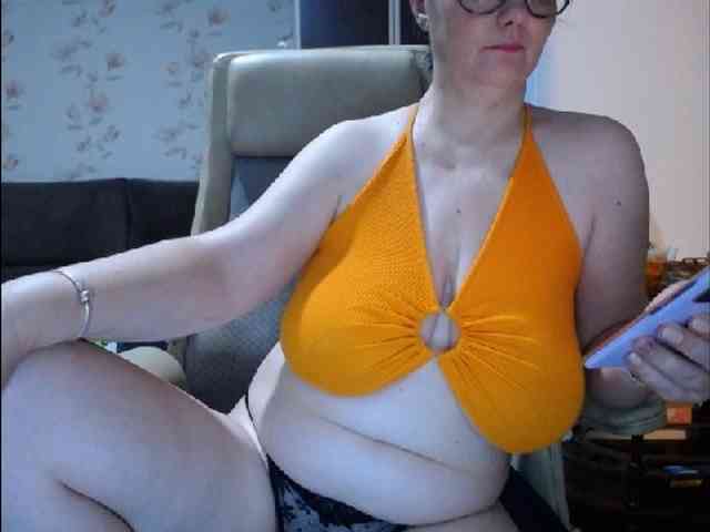 mary-x webcam