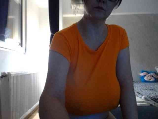 mary-x webcam