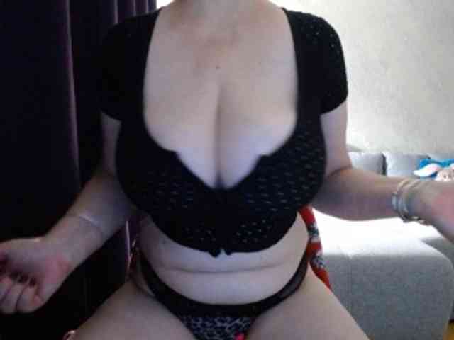 mary-x webcam