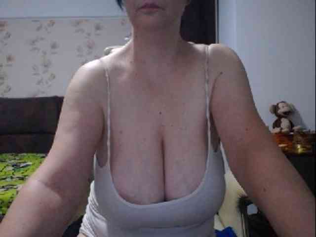 mary-x webcam