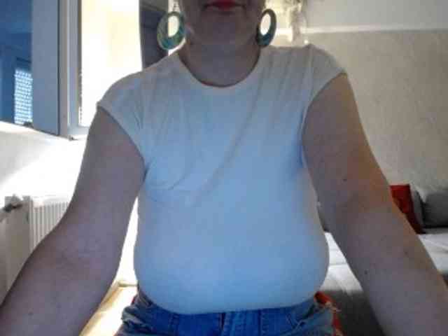 mary-x webcam