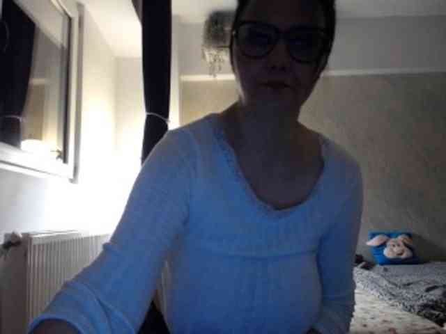 mary-x webcam