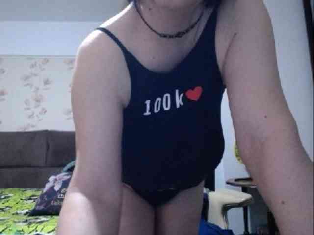 mary-x webcam