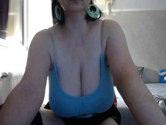 mary-x webcam