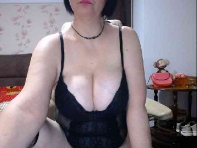 mary-x webcam