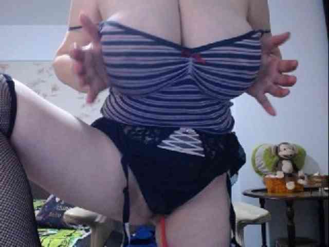 mary-x webcam