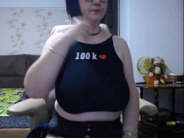mary-x webcam