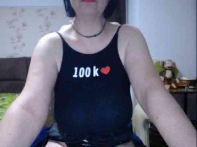 mary-x webcam