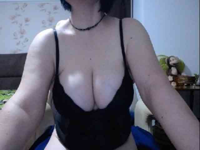 mary-x webcam