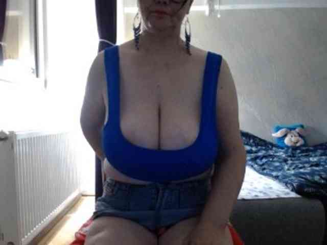 mary-x webcam