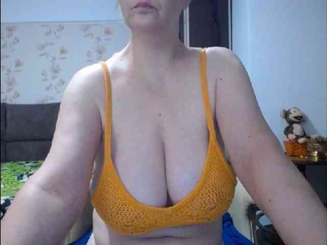 mary-x webcam