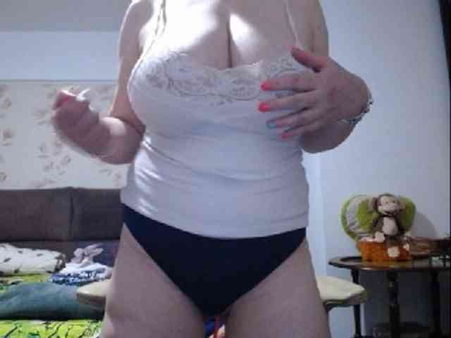 mary-x webcam