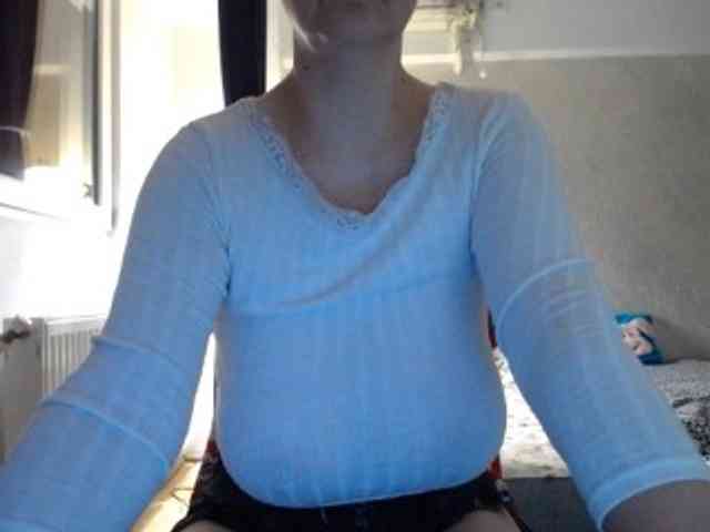 mary-x webcam