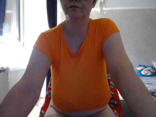 mary-x webcam
