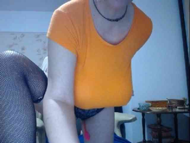 mary-x webcam