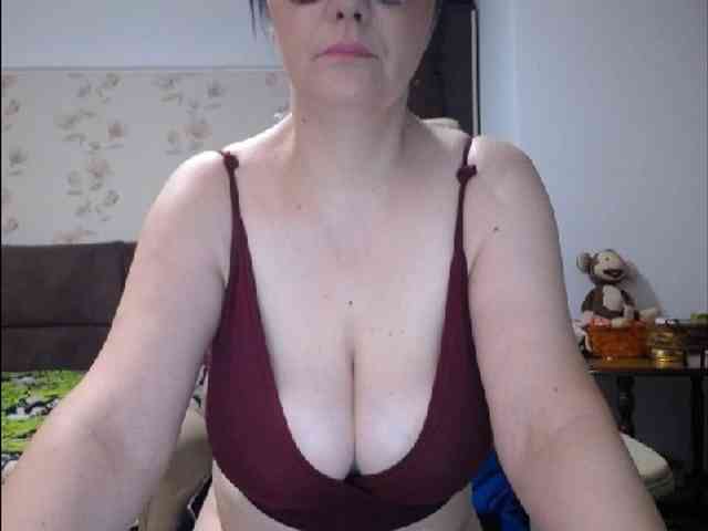 mary-x webcam