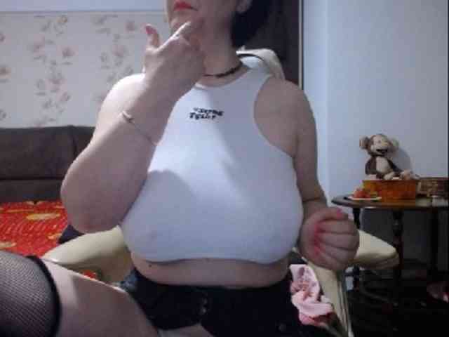 mary-x webcam