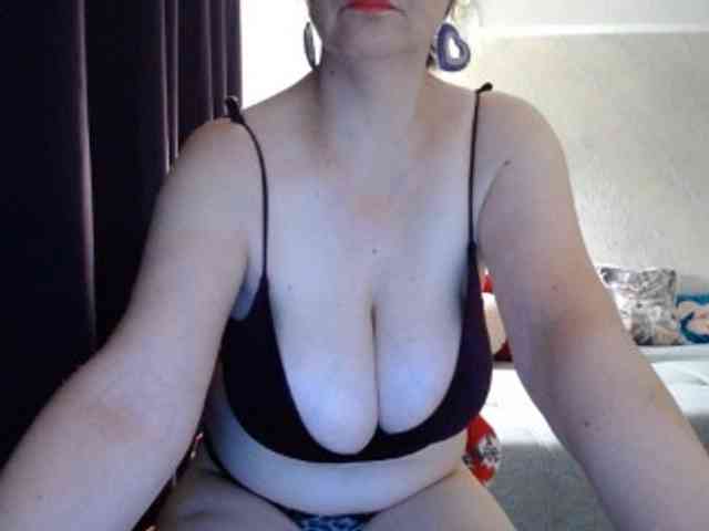 mary-x webcam