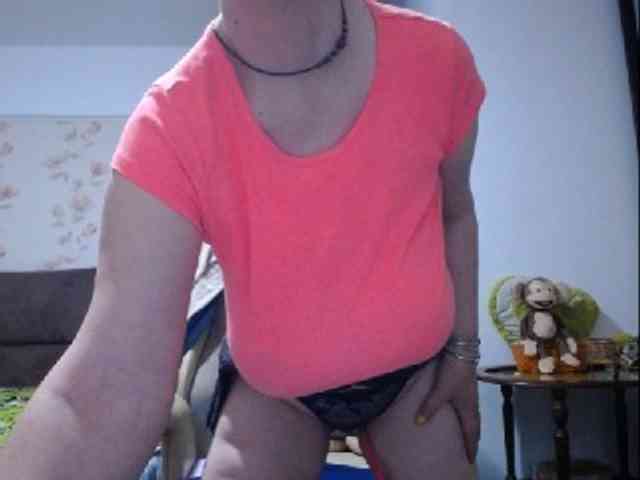 mary-x webcam