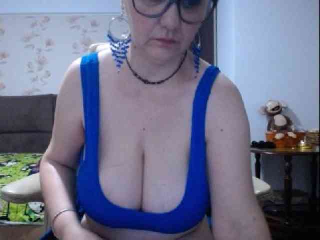 mary-x webcam