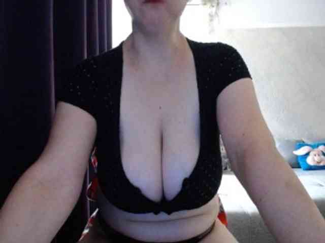 mary-x webcam