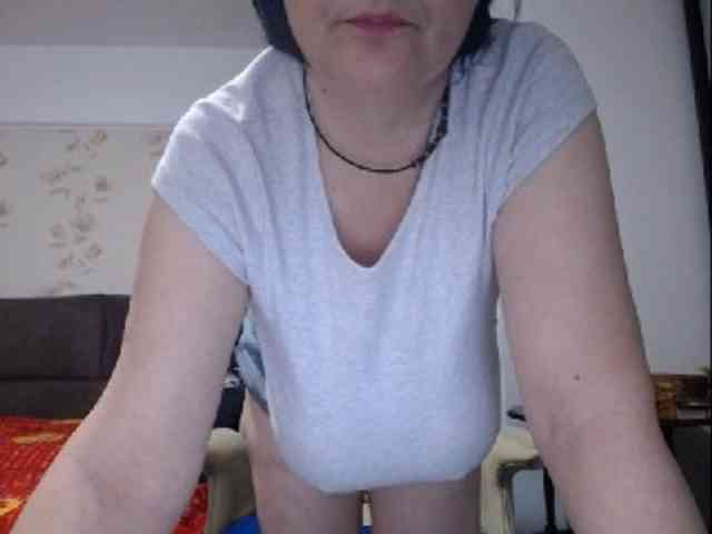 mary-x webcam