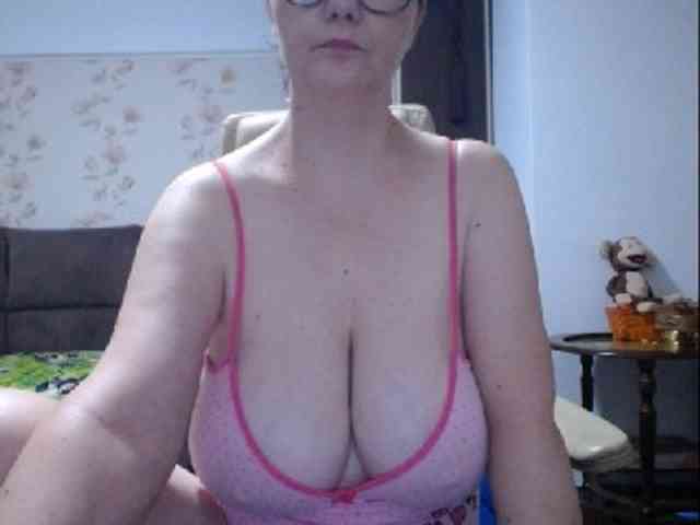 mary-x webcam