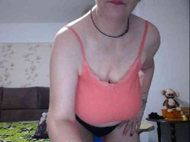 mary-x webcam