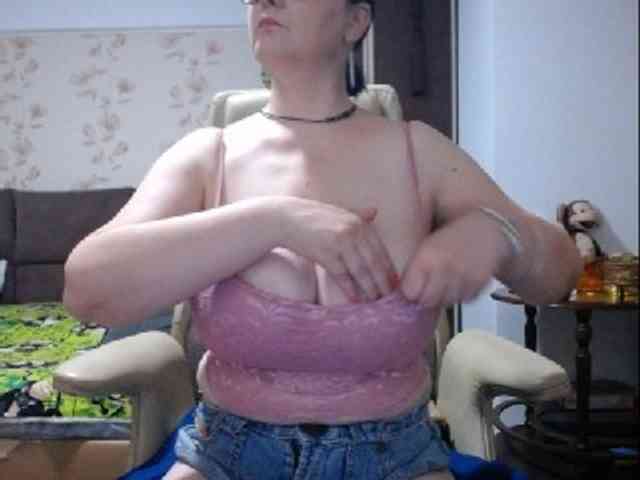 mary-x webcam