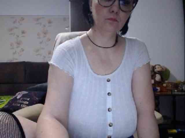 mary-x webcam