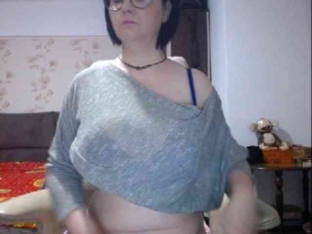 mary-x webcam