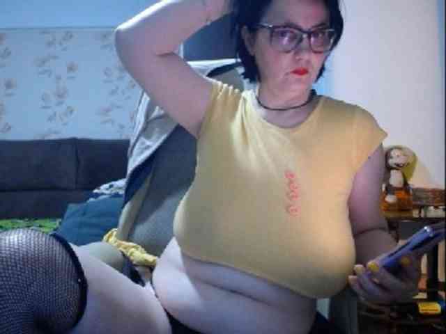 mary-x webcam