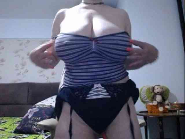 mary-x webcam