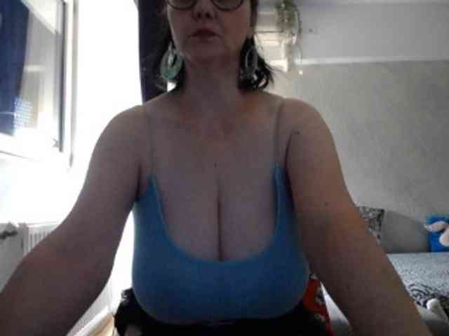mary-x webcam