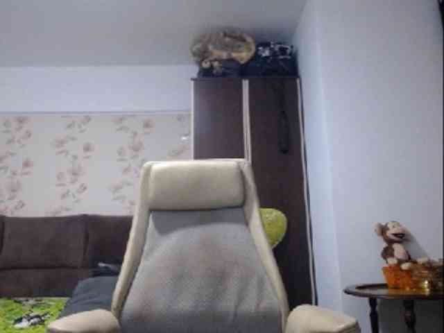 mary-x webcam