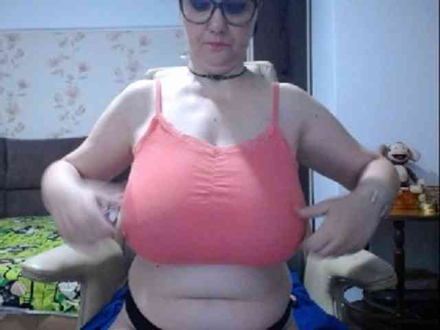 mary-x webcam