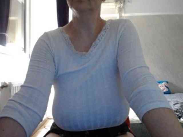 mary-x webcam