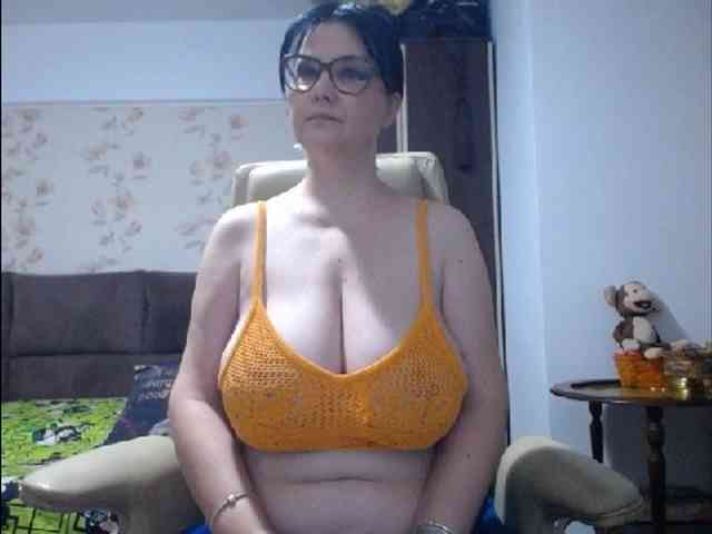 mary-x webcam