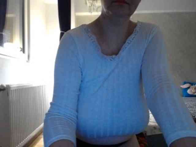 mary-x webcam