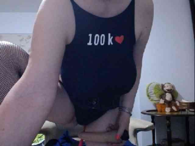 mary-x webcam