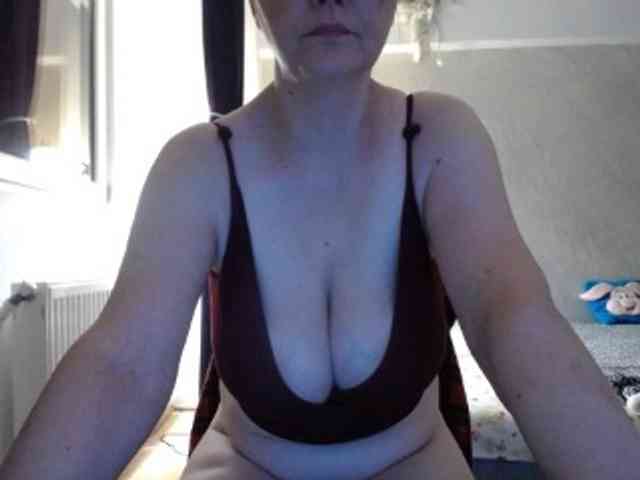 Mary-x