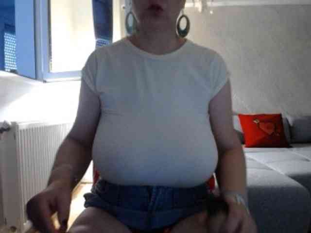 mary-x webcam