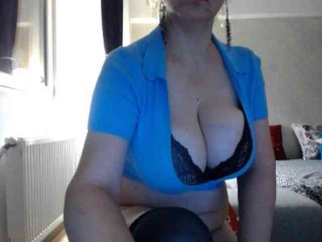 mary-x webcam