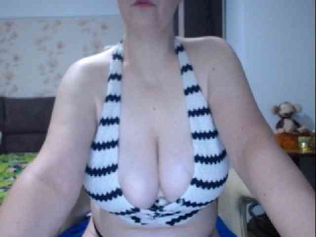 mary-x webcam