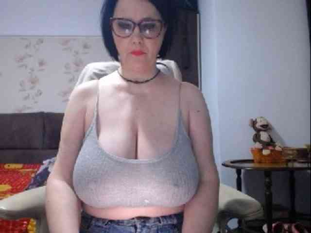 mary-x webcam