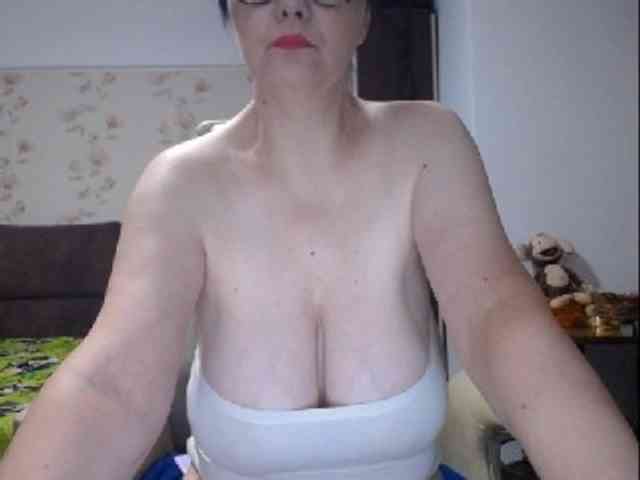 mary-x webcam