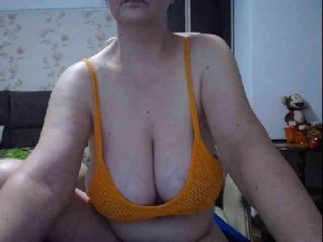 mary-x webcam
