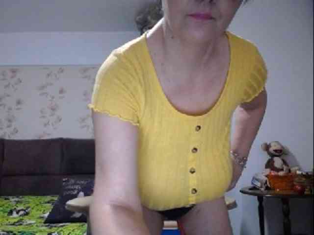 mary-x webcam